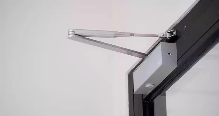 Screen Door Closer Installation in Lealman, FL