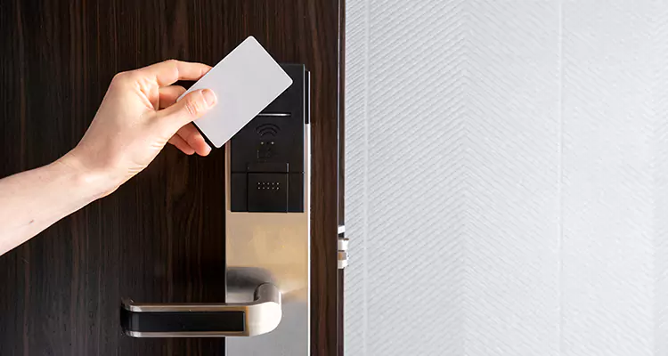 Why Choose Us for Hotel Keycard Lock Repair in Lealman, FL?