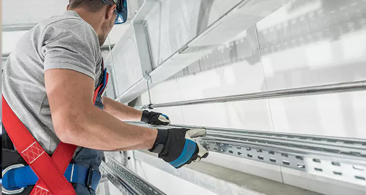Glass Balcony Railing Replacement in Lealman, FL